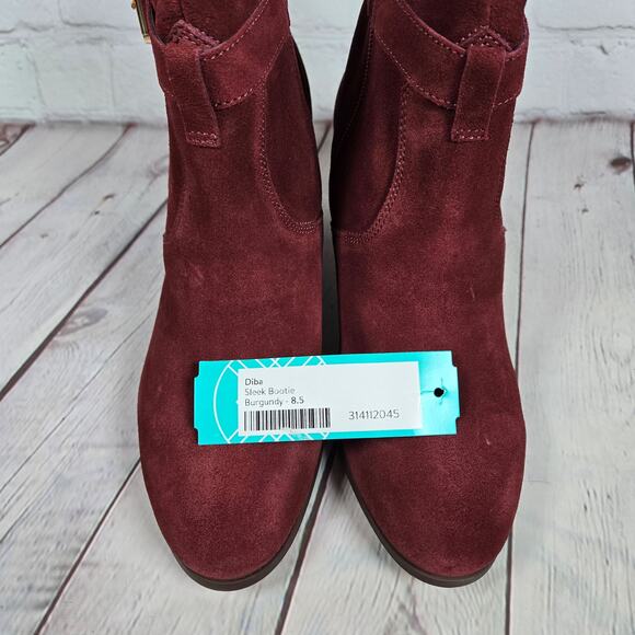 Diba Sleek Burgundy Suede Bootie 8.5 NWT - Picture 13 of 14